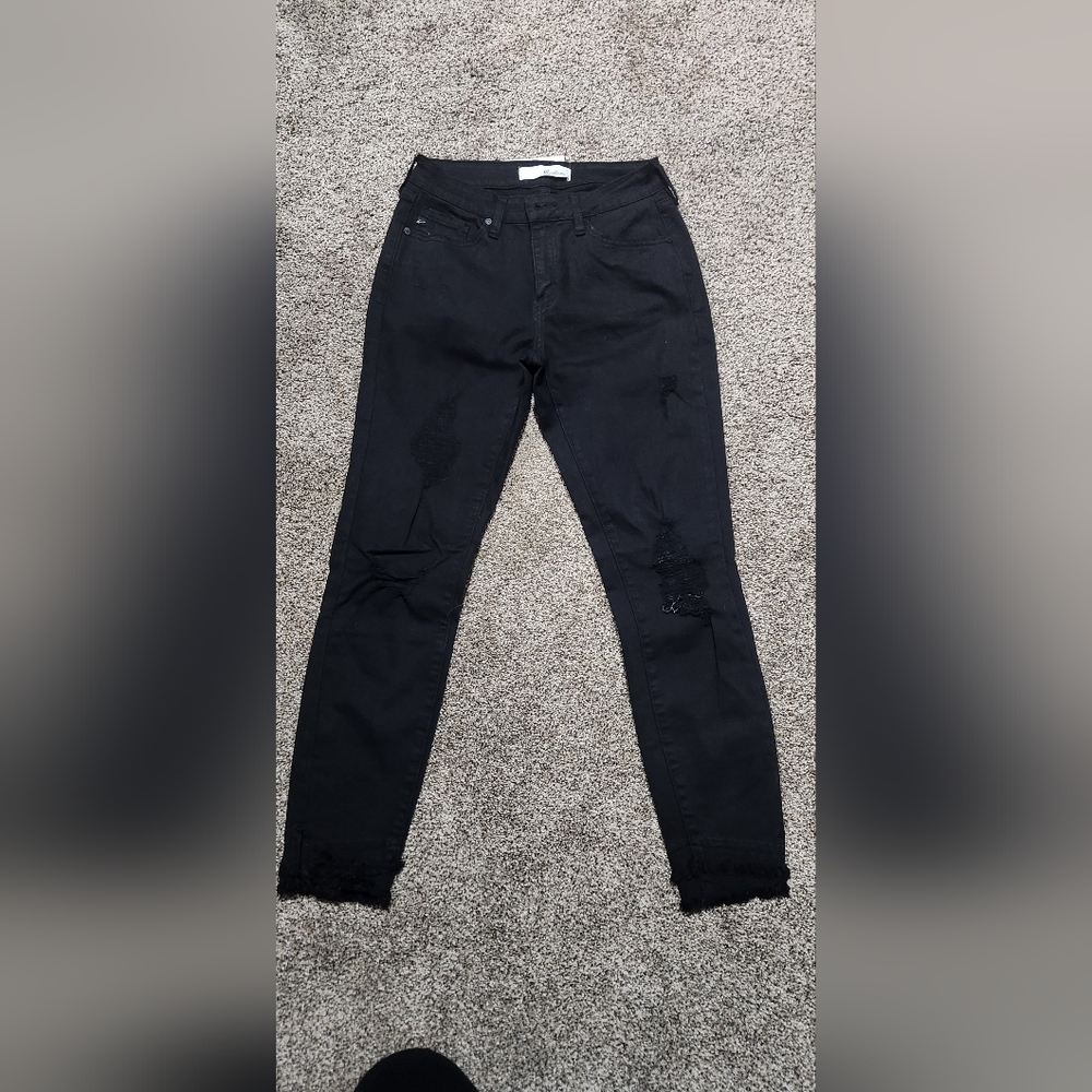 KanCan Black Distressed